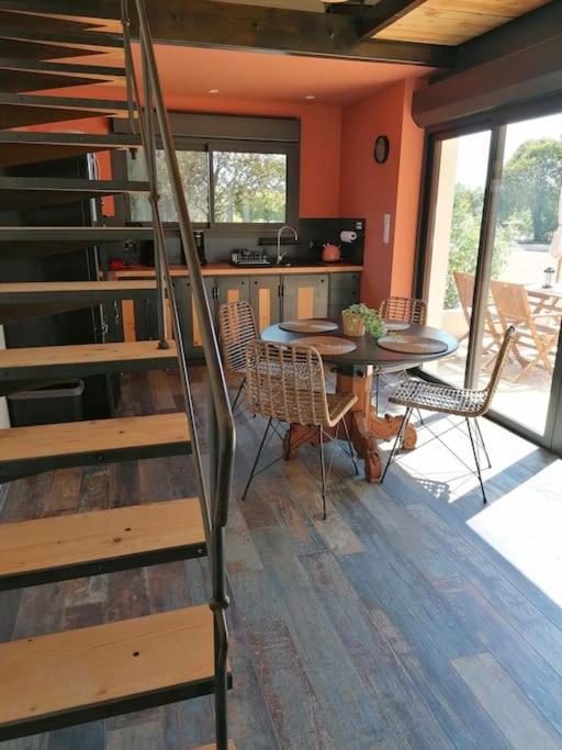 Gite Cosy Au Coeur Du Luberon Lagnes 外观 照片