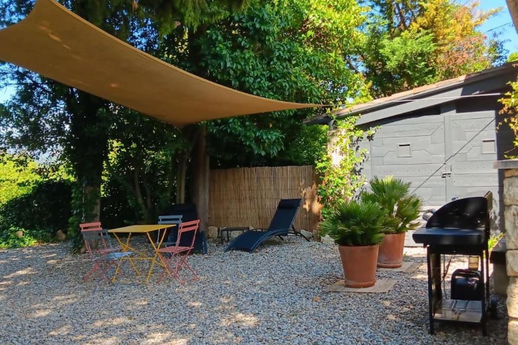 Gite Cosy Au Coeur Du Luberon Lagnes 外观 照片