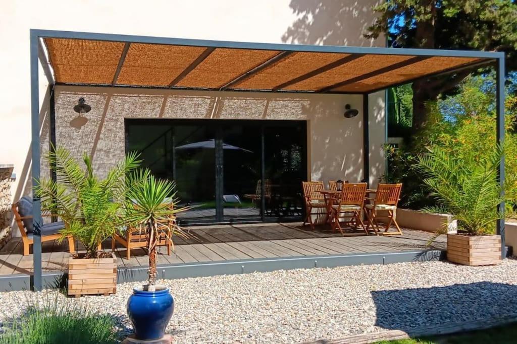Gite Cosy Au Coeur Du Luberon Lagnes 外观 照片